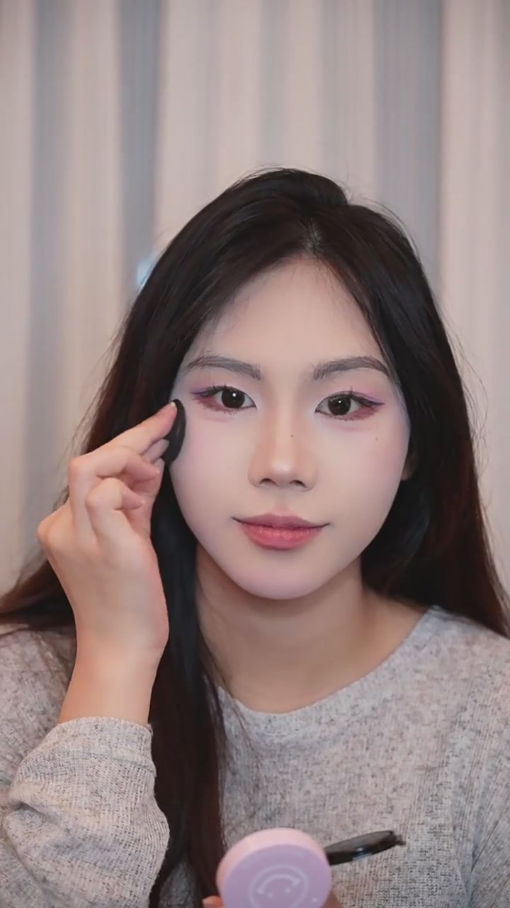 45块的气垫腮红，我直接锁死！低饱和显嫩一整天！