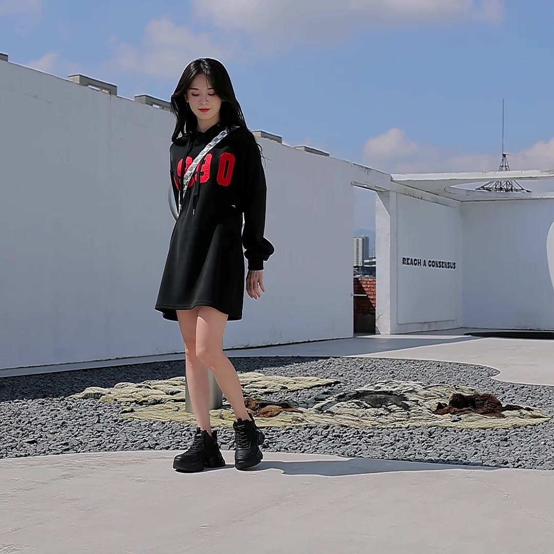 达芙妮老爹鞋：小个子的冬日增高神器，温暖与时尚并存