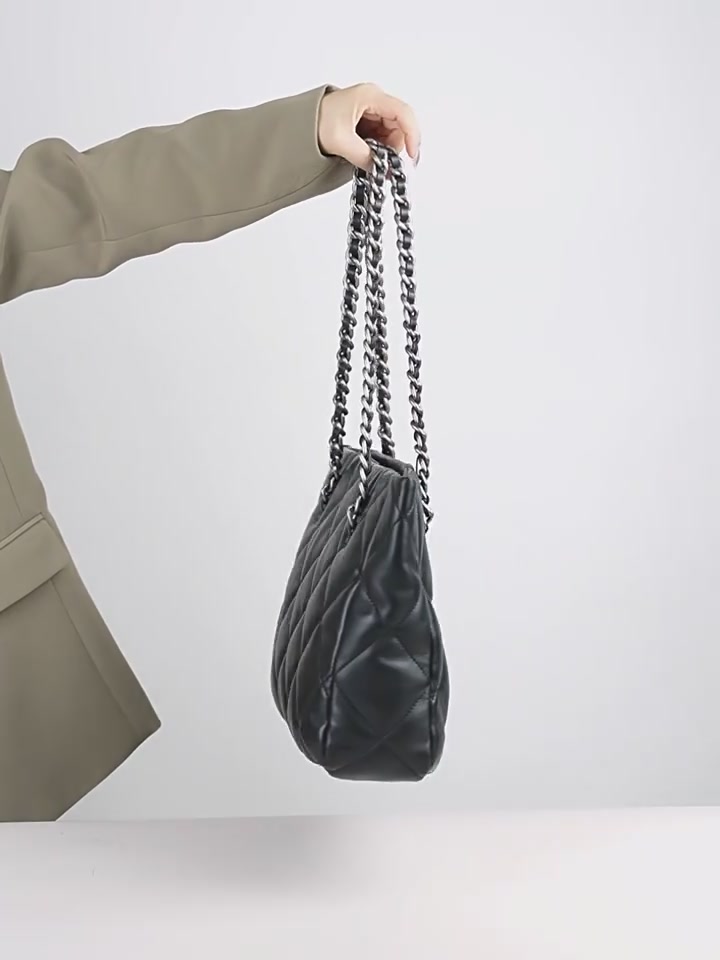 2026新款VANDEE托特包，腋下链条大包也太好搭了吧！