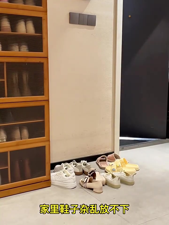 我靠！这个鞋柜也太能装了吧！门口瞬间清爽了！