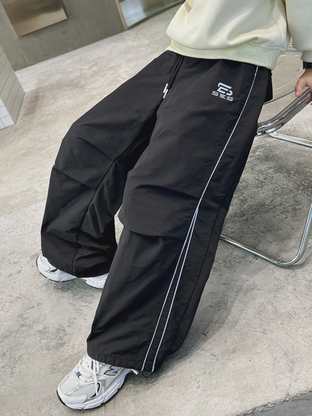 工装裤界的“显眼包”！汤姆牛男童工装裤，让娃秒变街头潮童