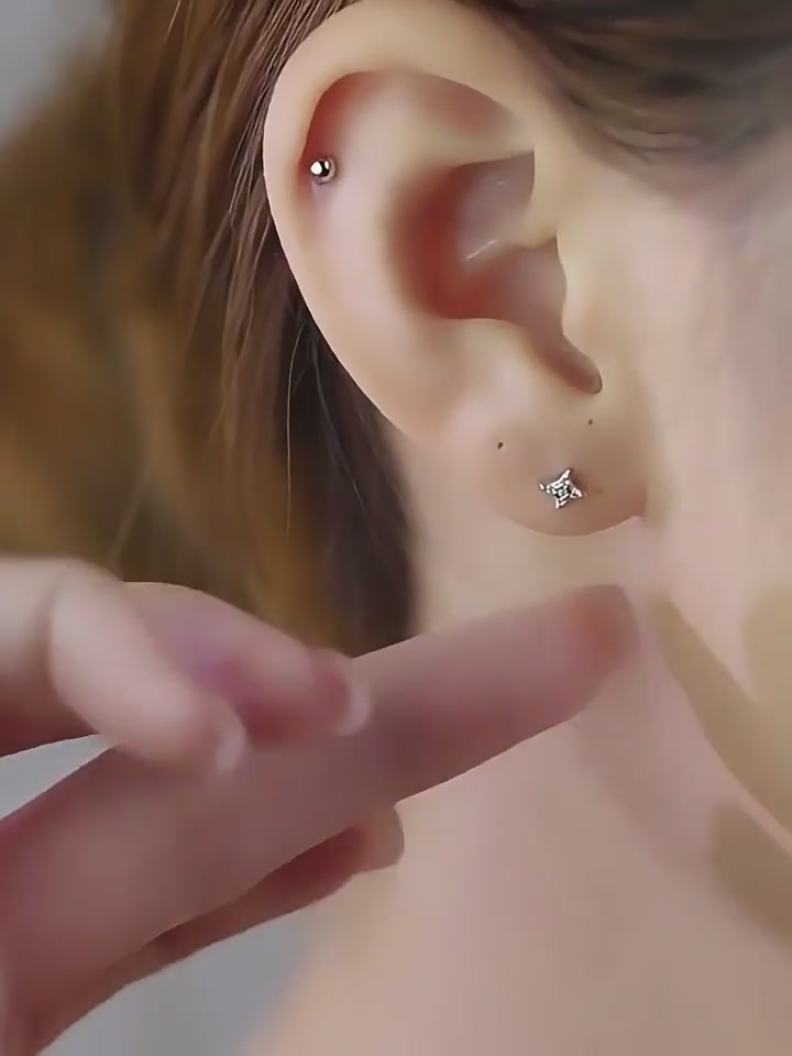DTOTO四芒星耳钉测评：颜值能打，但养耳洞真的靠谱吗？