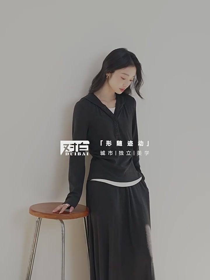 对白duibai连帽假两件针织套装：懒人福音还是智商税？实测告诉你真相！