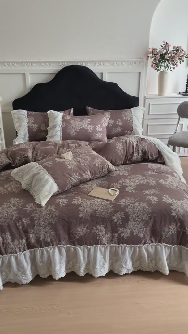 MACT 2025新款法式复古四件套：是浪漫还是皱皱的烦恼？