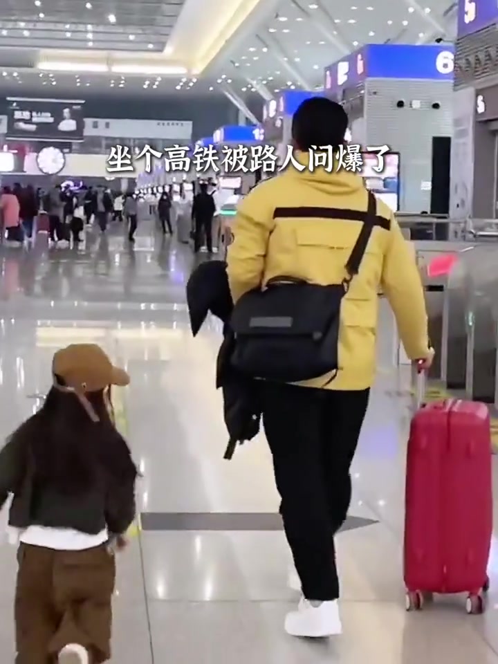 大宇折叠烧水壶：旅行党的终极救星，一壶在手说走就走！