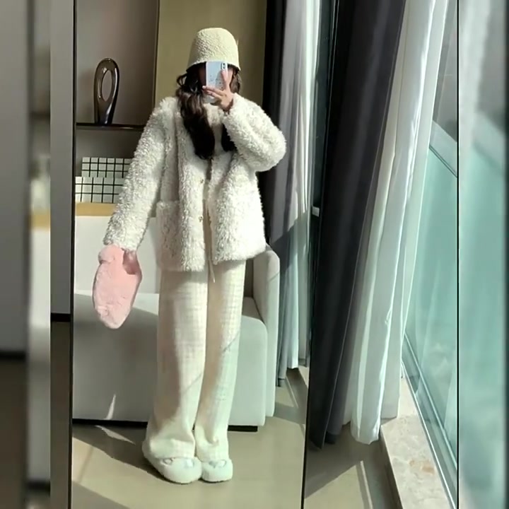 御陌兮千鸟格阔腿裤：599元买来的冬日慵懒感，值不值？