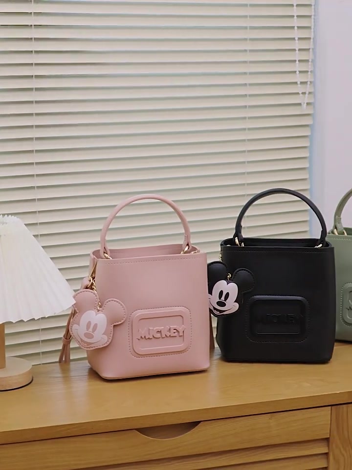 迪士尼米奇联名包，时尚感与童趣并存！