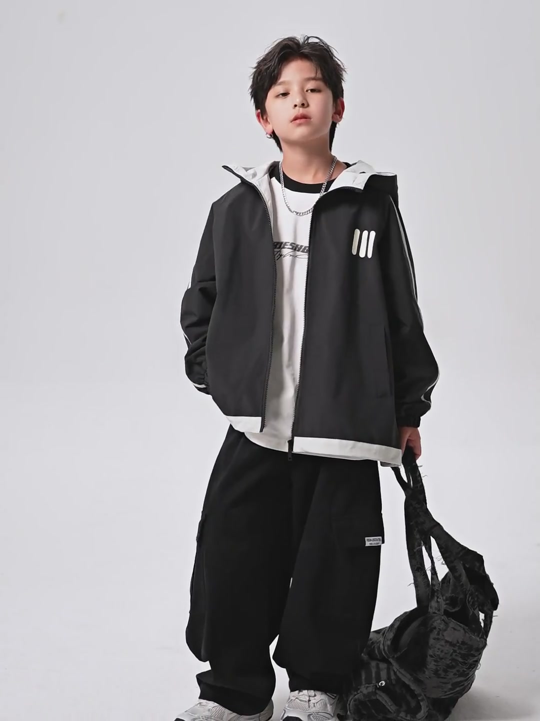 秋冬必备！这件男童连帽外套也太好穿了吧😍