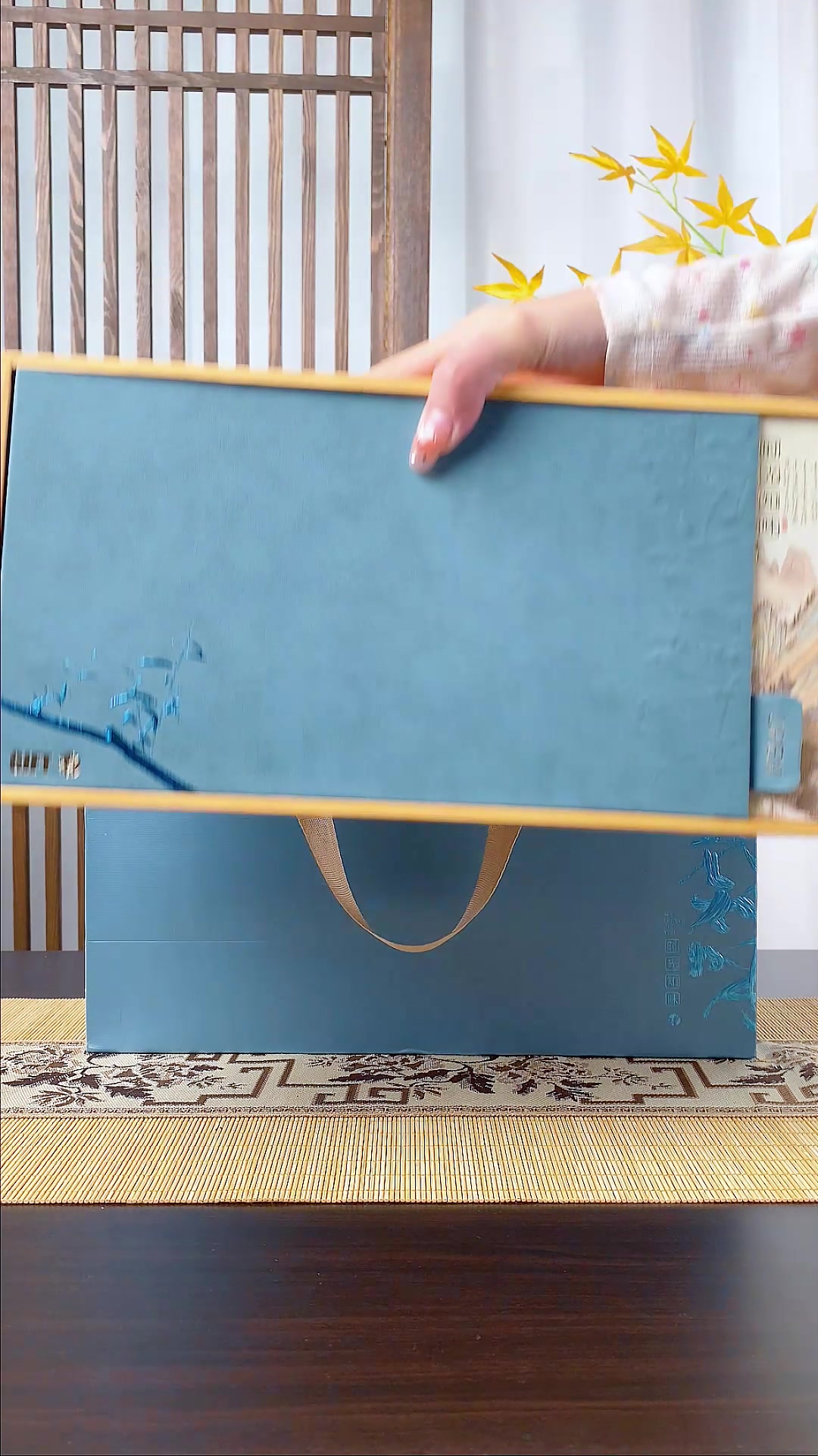 杰盈茉莉花茶礼盒：送礼界的“气氛组”，还是茶香界的“伪君子”？