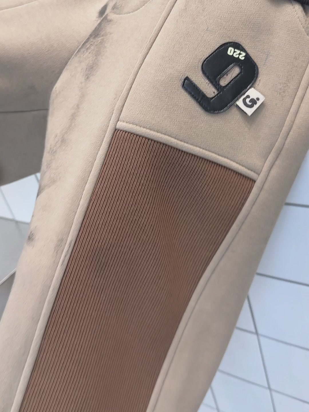 汤姆牛卫裤开箱！软糯亲肤拼接加绒，男童中大童秋冬必备