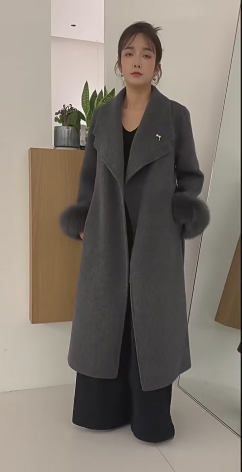 2999拿下！茗钥双面羊绒大衣，狐狸毛袖口可脱卸，秋冬氛围感拉满！