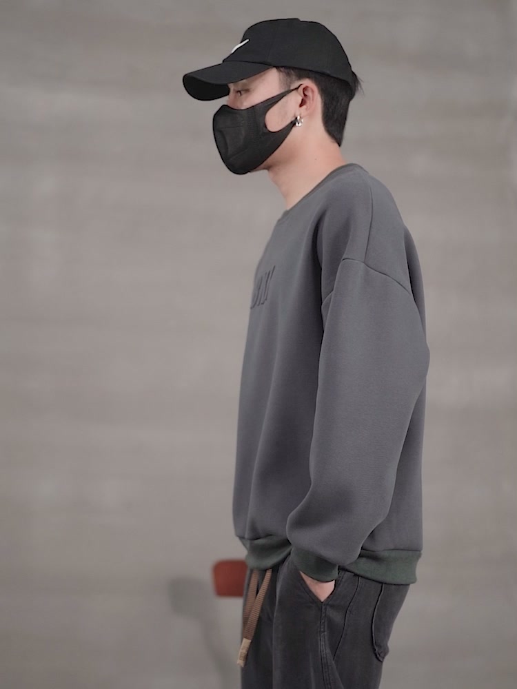 谁说大码男装没风格？这件M-8XL卫衣让我秒变复古潮男！