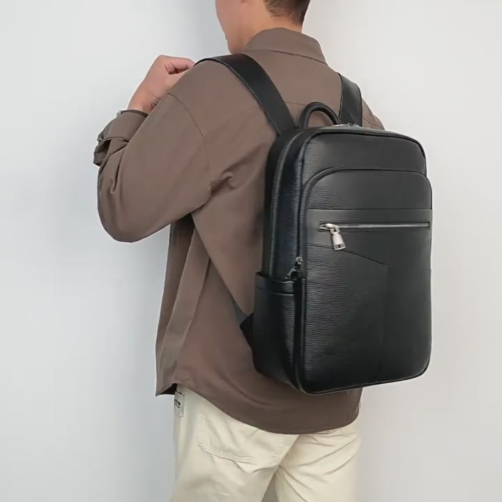 凡弟蓝恩这款真皮斜挎包，399元值不值？我用一个月告诉你真实体验