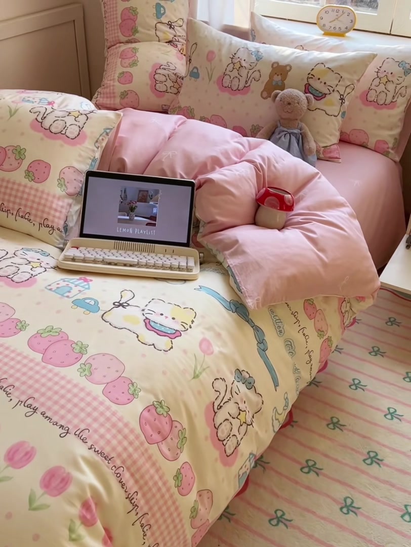 宿舍改造计划 | 逸茉卡通四件套，让我的小窝瞬间变可爱！