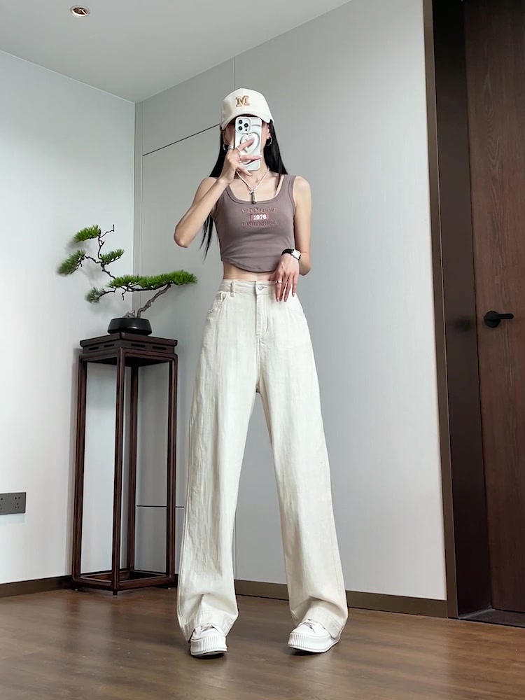 这条亚麻裤，让我在夏天找到了呼吸感