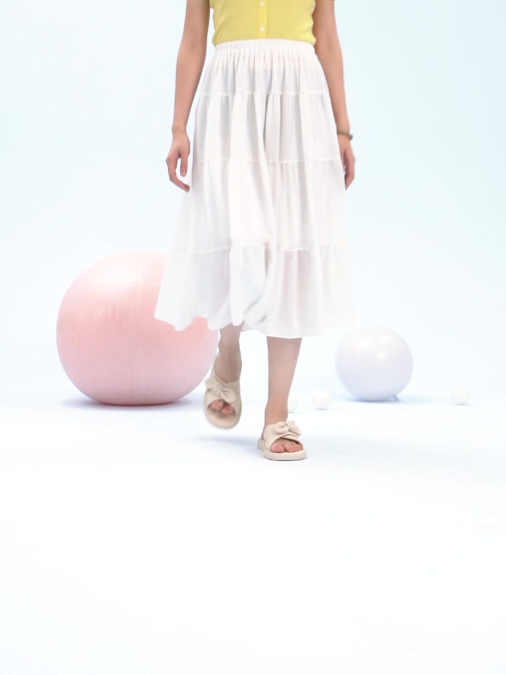 康奈女士一字拖：¥739的凉鞋，是智商税还是真香体验？