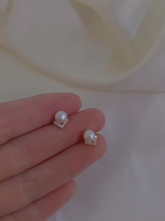 姐妹们！挖到宝了！这DTOTO珍珠耳钉也太高级了吧✨