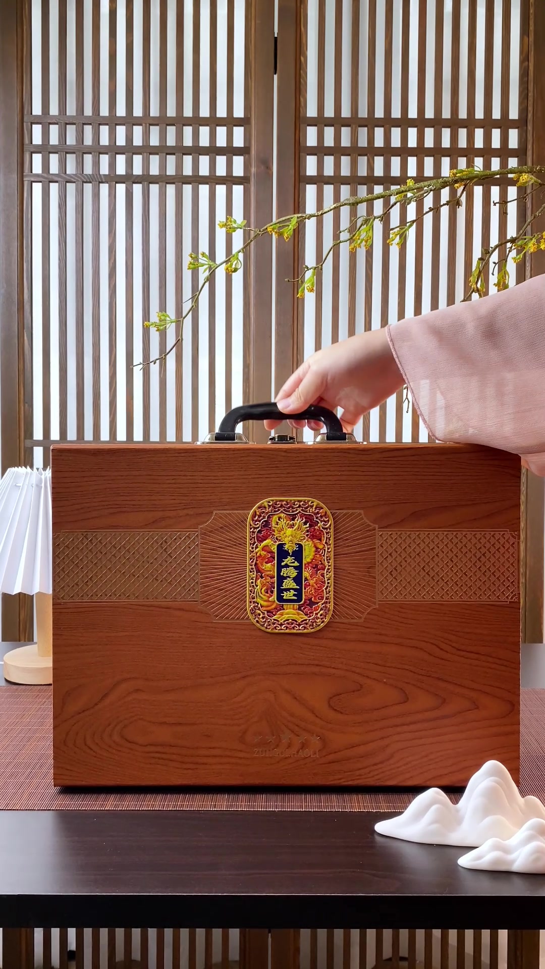 碎银子茶化石，糯香普洱熟茶送礼长辈的暖心选择