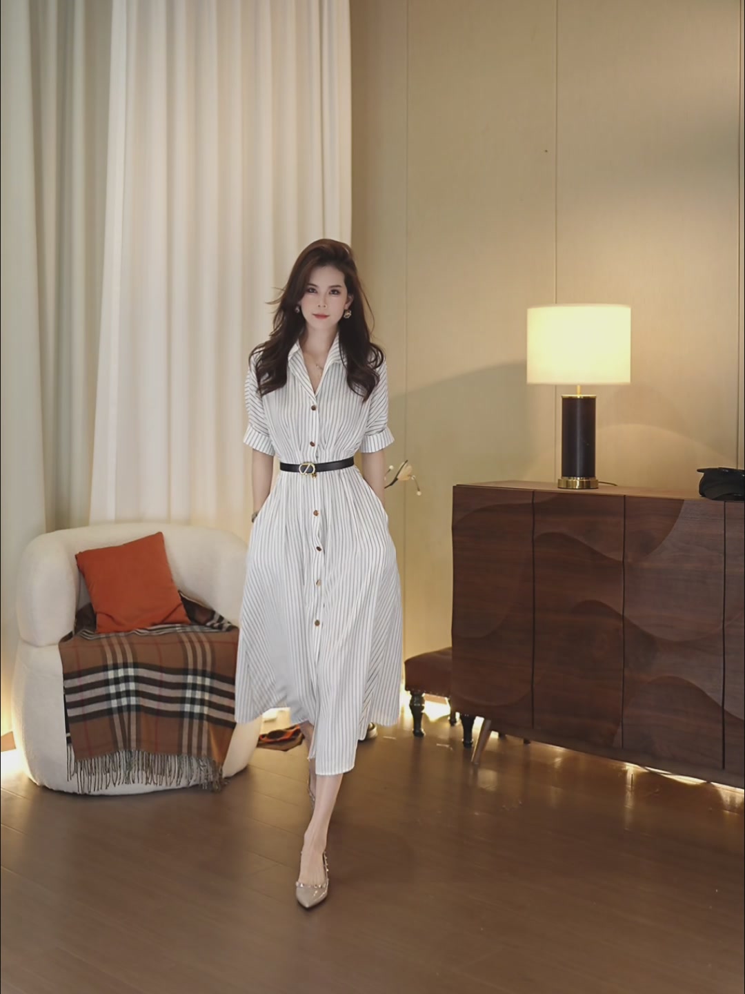 兰瑟儿条纹衬衫裙：通勤与气质的完美平衡