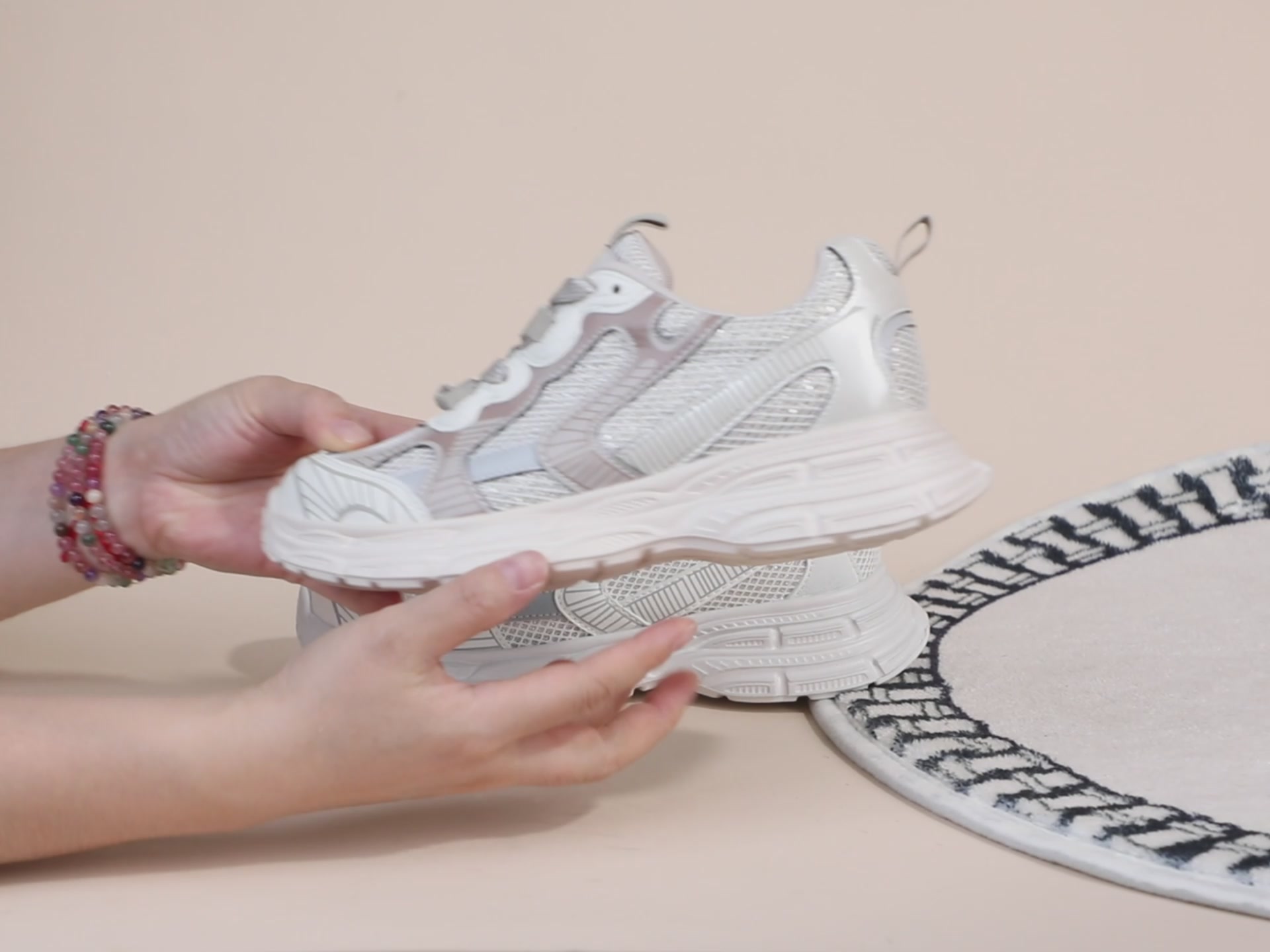 沙驰Sport老爹鞋测评：舒适百搭的厚底时尚，我的日常穿搭新宠