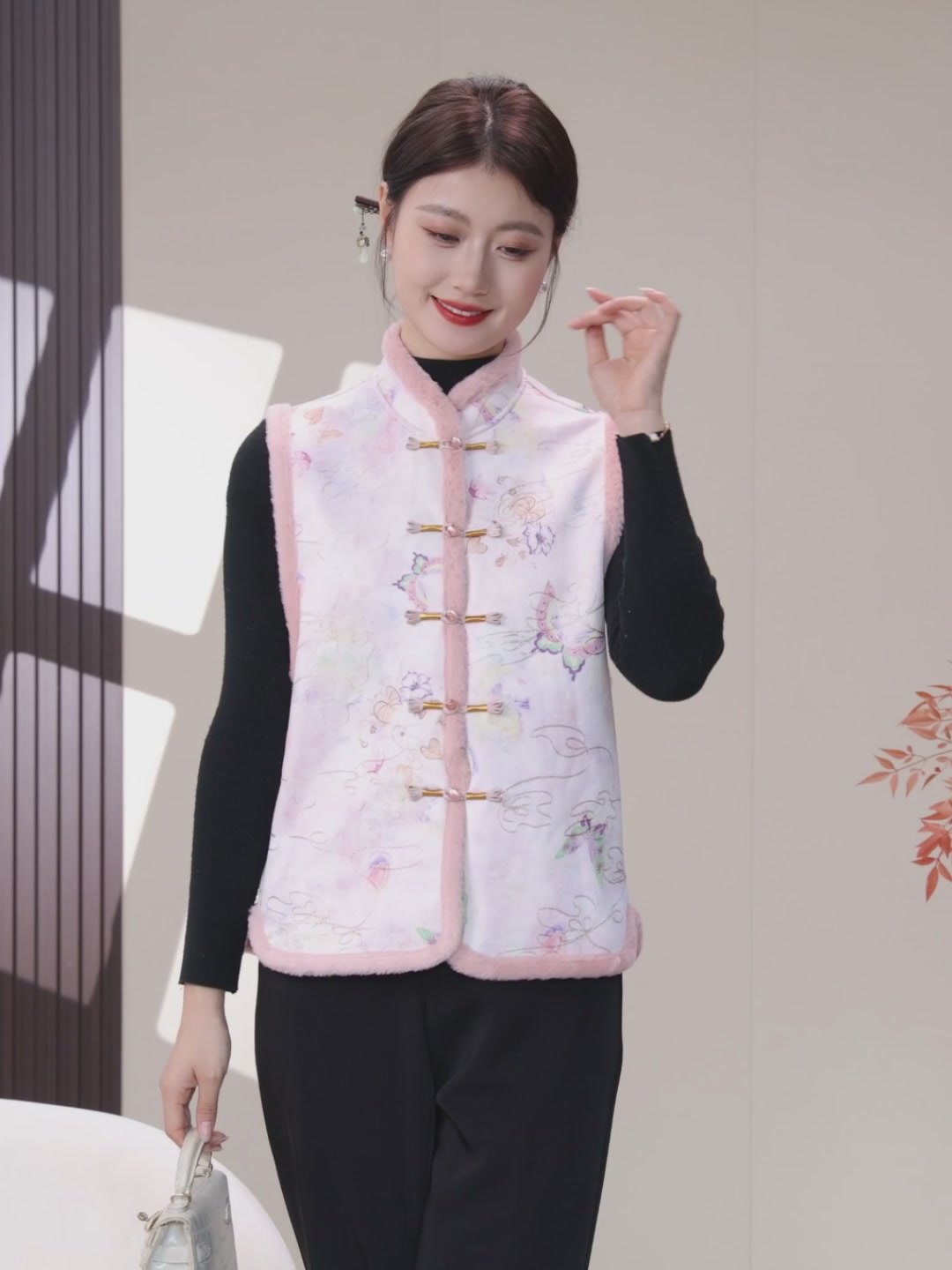 妈妈的新中式马甲，保暖又时髦，我直接冲了！