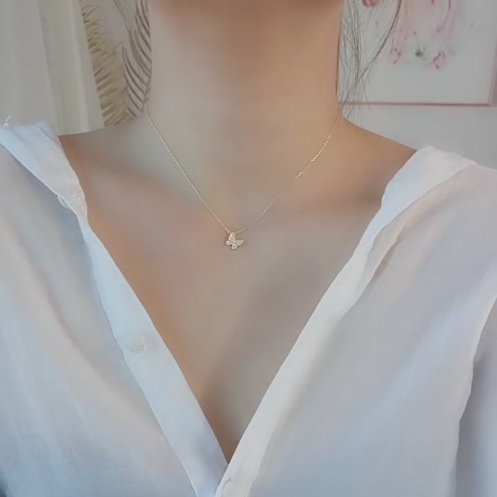 百元不到就能买到不褪色的蝴蝶项链？顽石记这款爆款我戴了三个月，真实体验分享