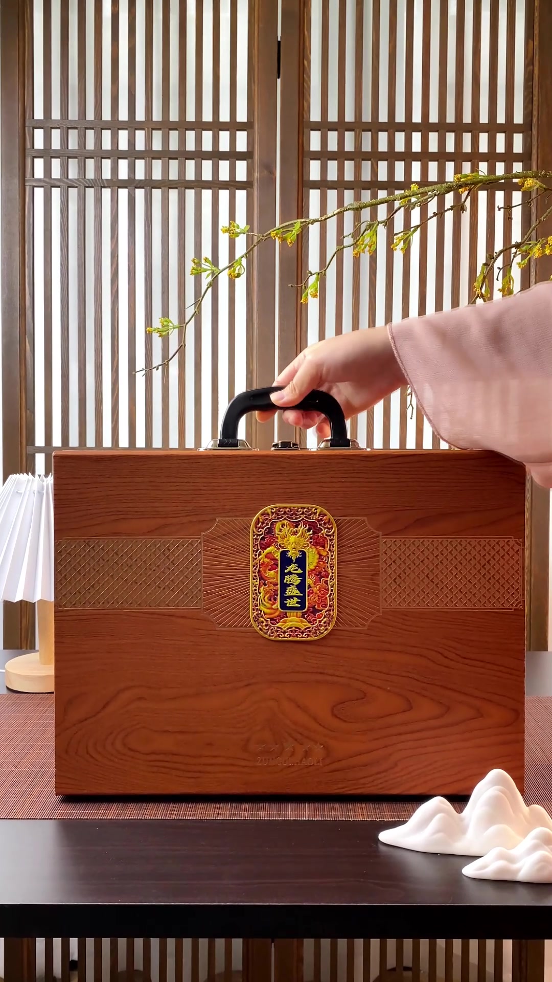 这盒碧螺春，让我在独处时找到了春天的味道