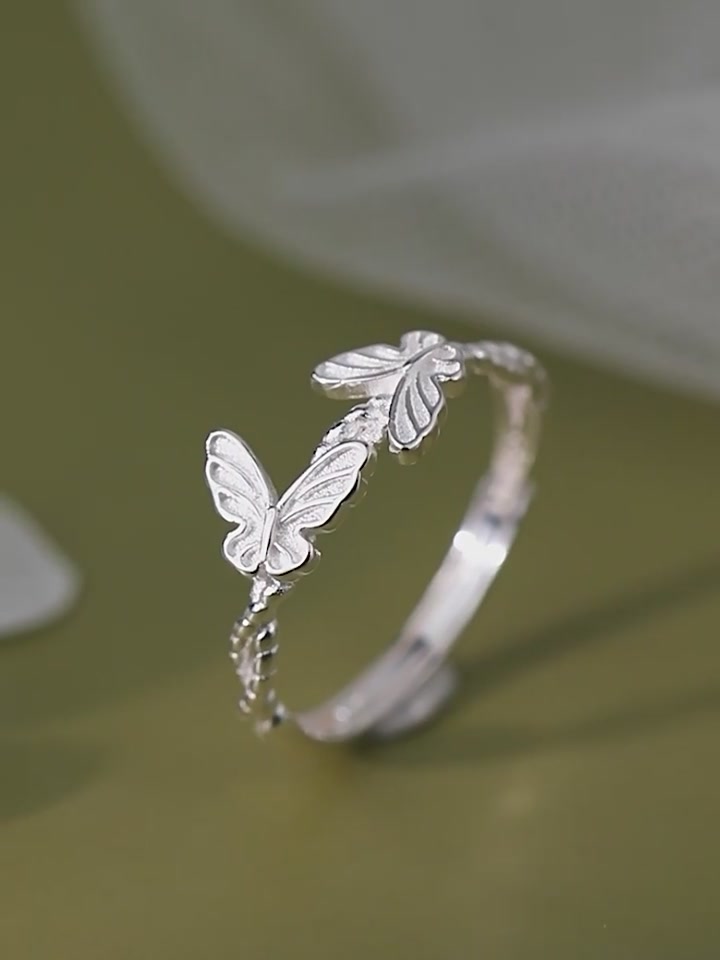 DTOTO爱心戒指：简约不简单，镂空设计让我心动又纠结