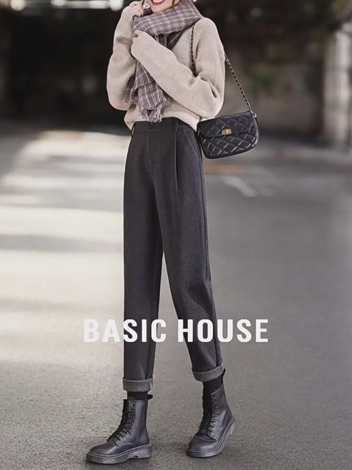 百家好灰色加绒毛呢哈伦裤：冬季配马丁靴的绝绝子选择！