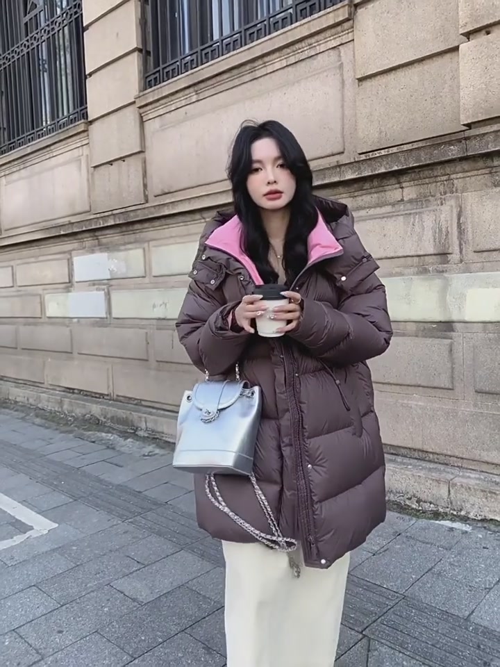 甜小二羽绒服开箱！美拉德撞色绝了，高级感面包服我冲了！