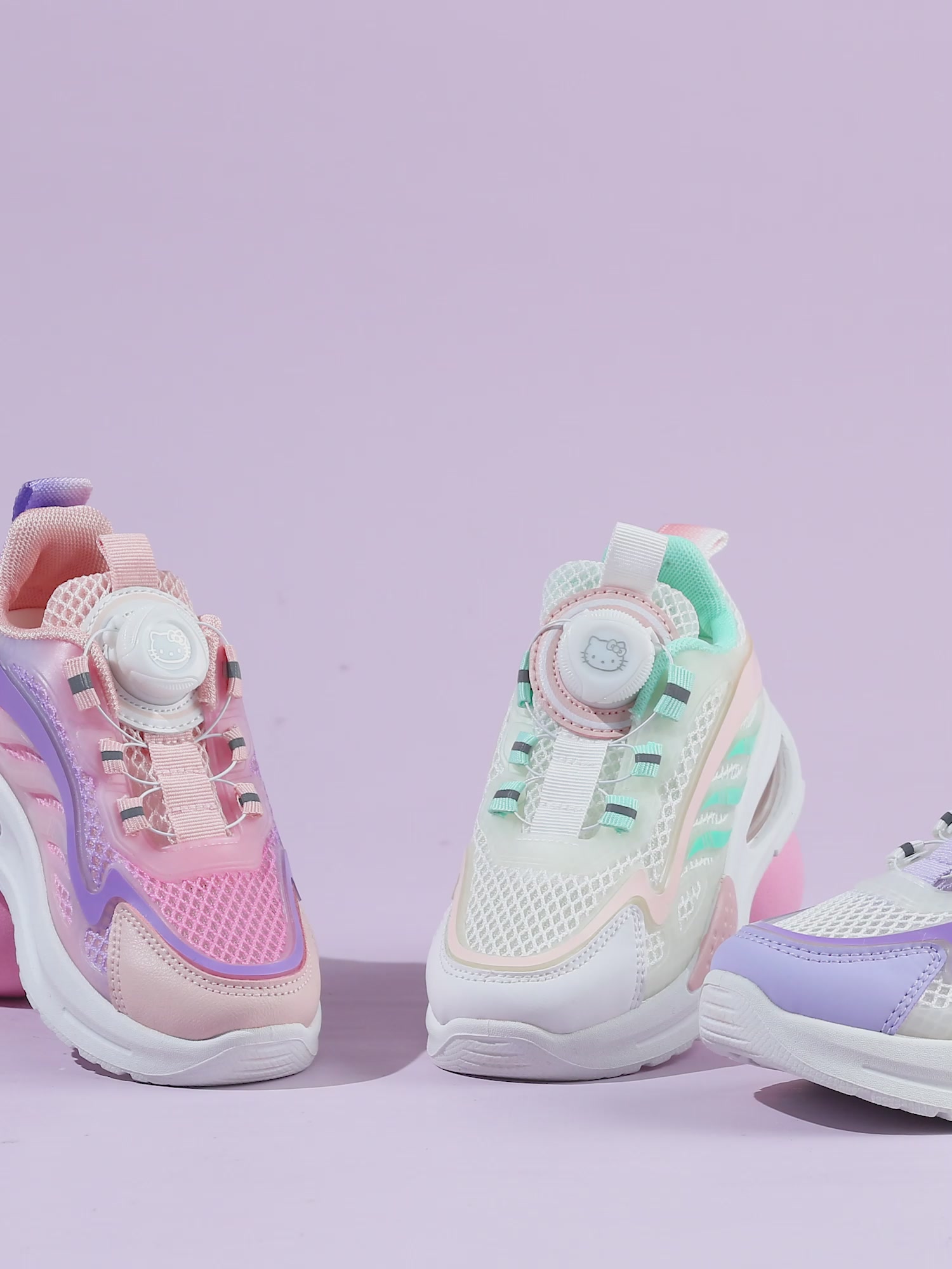 凯蒂猫HELLO KITTY童鞋：夏日轻跑小公主的透气神器，实测细节全解析！