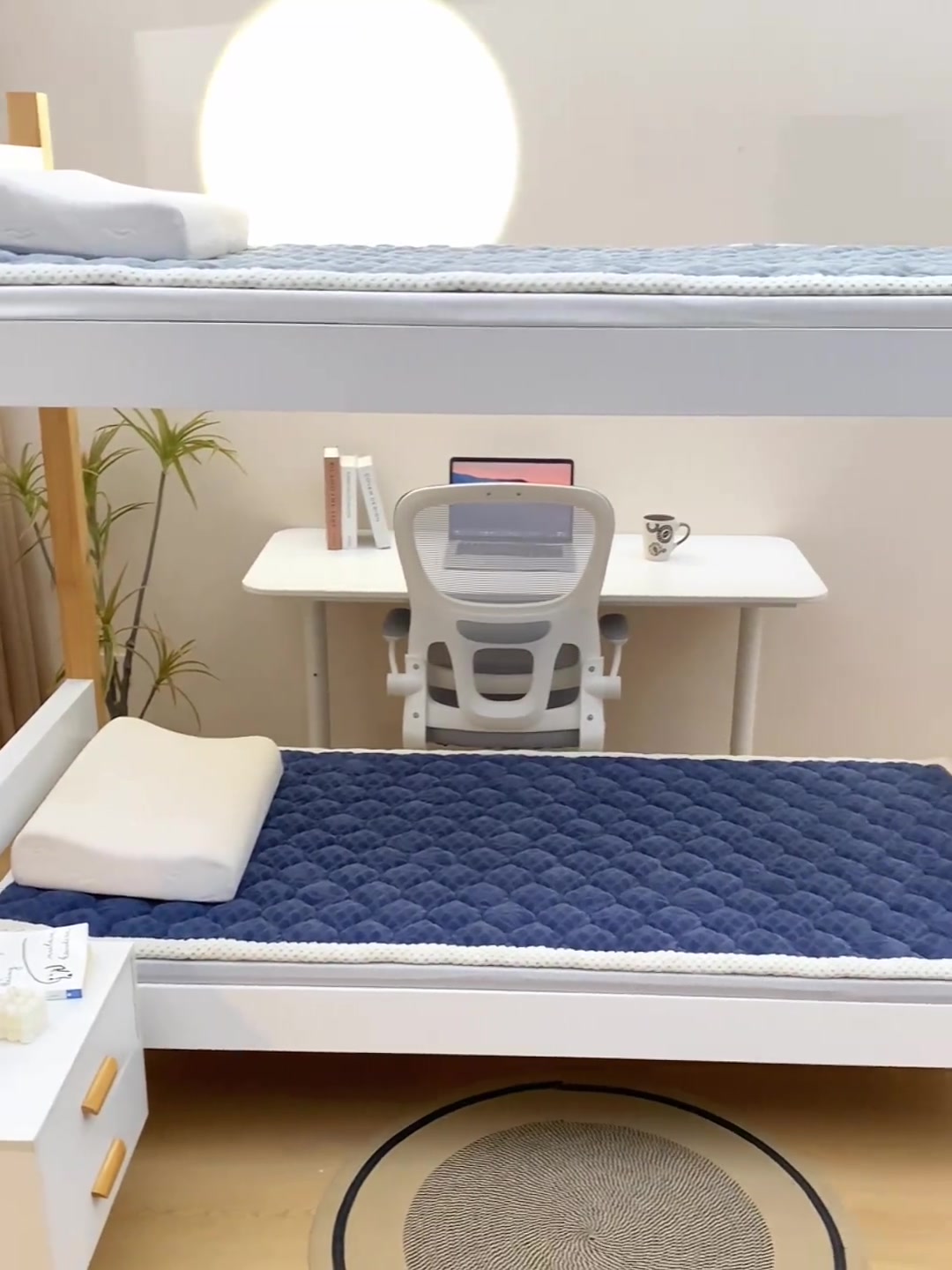 宿舍党福音！艾桐牛奶绒床垫，软到不想起床😍
