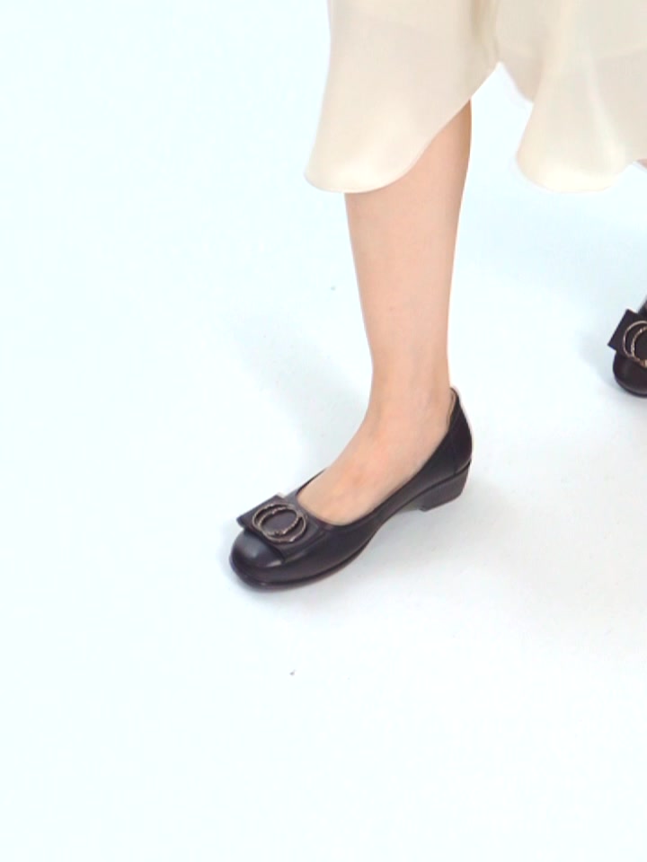 康奈这双真皮单鞋，让我在通勤路上走得更舒服了！