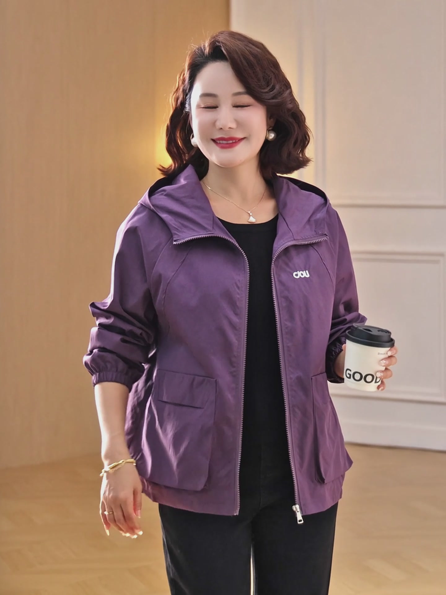 亲测安久儿中老年女装开衫：238元值不值？抗压体验师带你深扒细节！