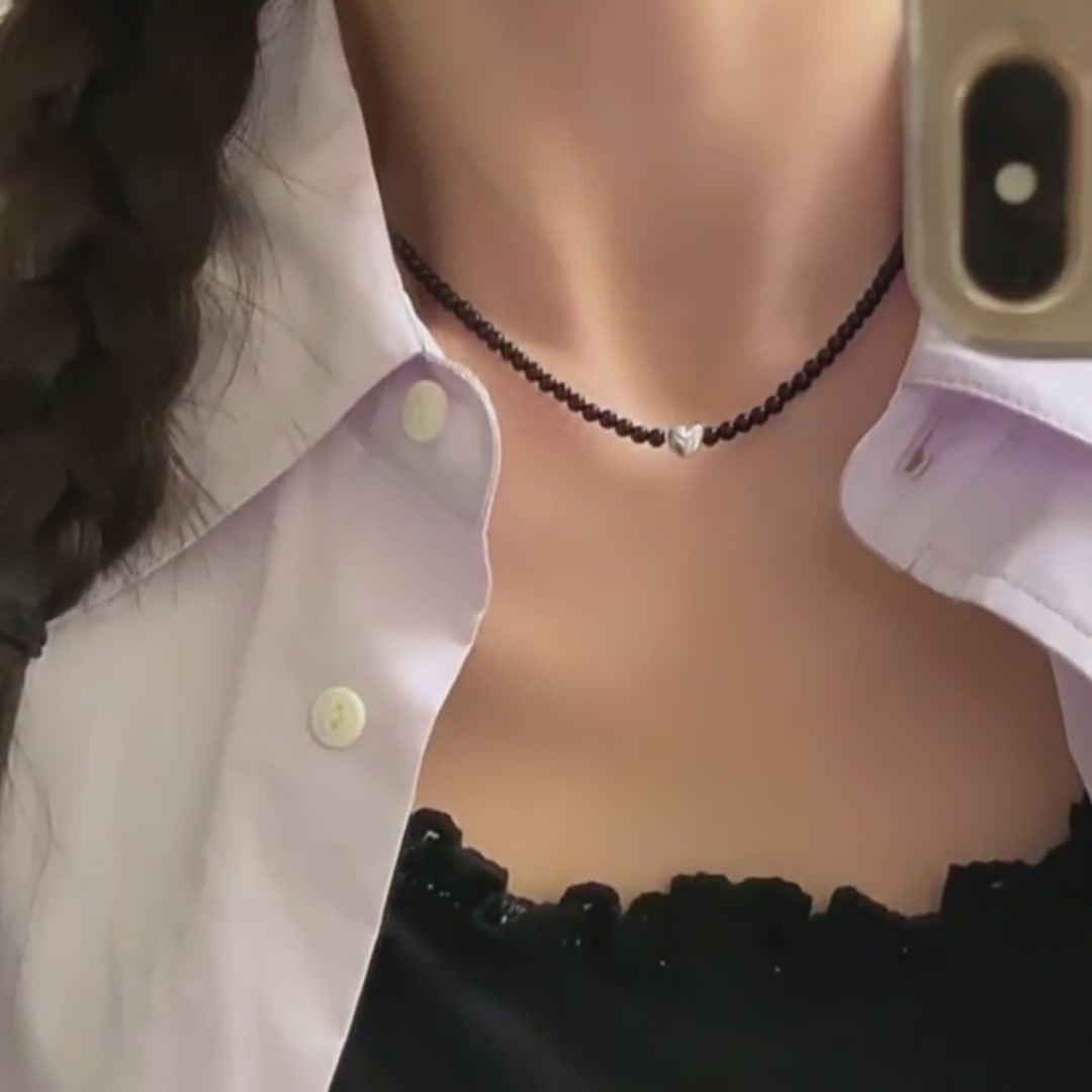 DTOTO爱心黑玛瑙项链：小众锁骨链的简约高级感体验