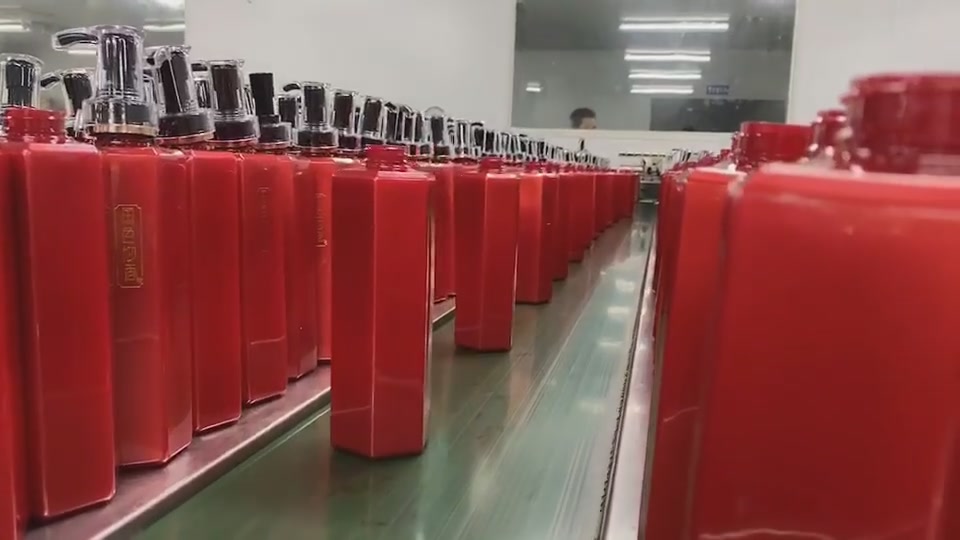 法国蕾昂莱LEXONLY名丝国色御香洗发水,清爽控油去屑止痒,洗发乳沐浴露护发素三合一,750ml大容量!