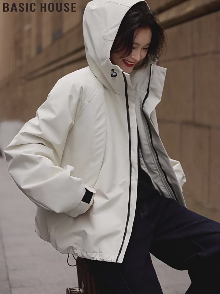 千百度C.BANNER头层牛皮冲孔鞋：夏日通勤的“呼吸感”体验