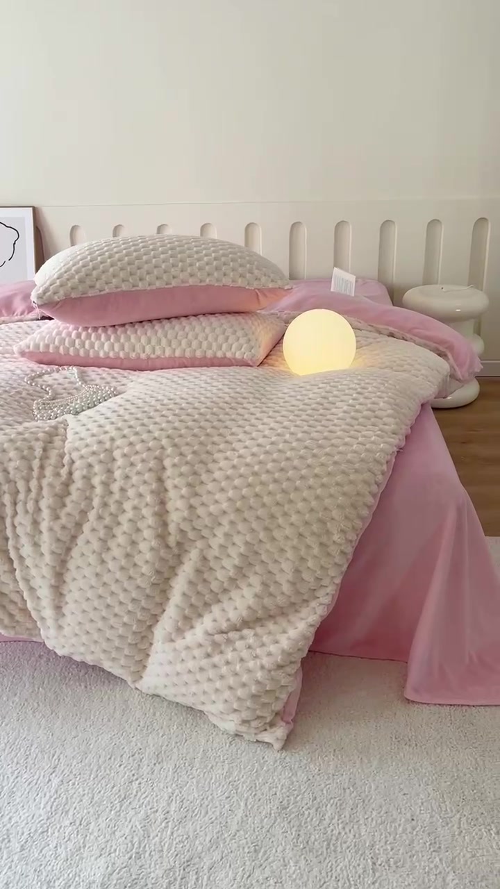 眠格牛奶绒四件套：冬天赖床的终极武器，还是智商税？