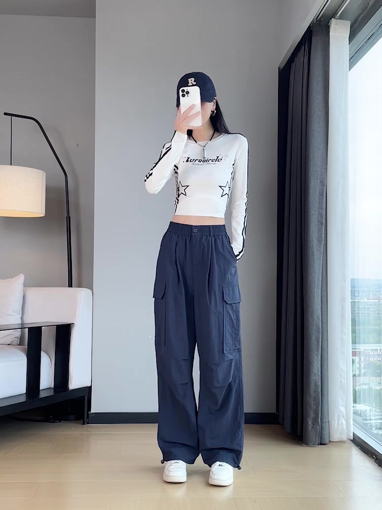 这条冰丝工装裤，让我在登山时差点被风吹成风筝！