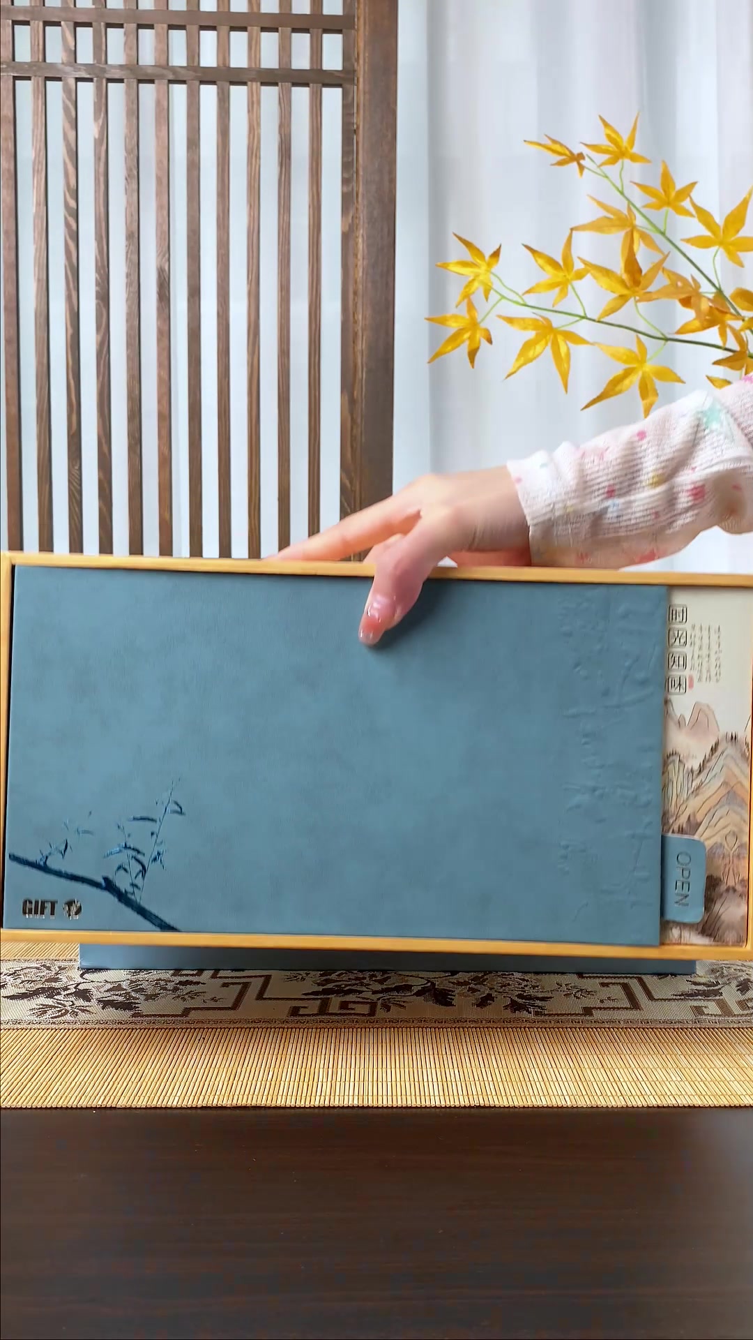 2077153、杰盈 正宗桂花红茶武夷红茶丹桂花茶叶浓香型节日茶叶礼盒装送长辈300g