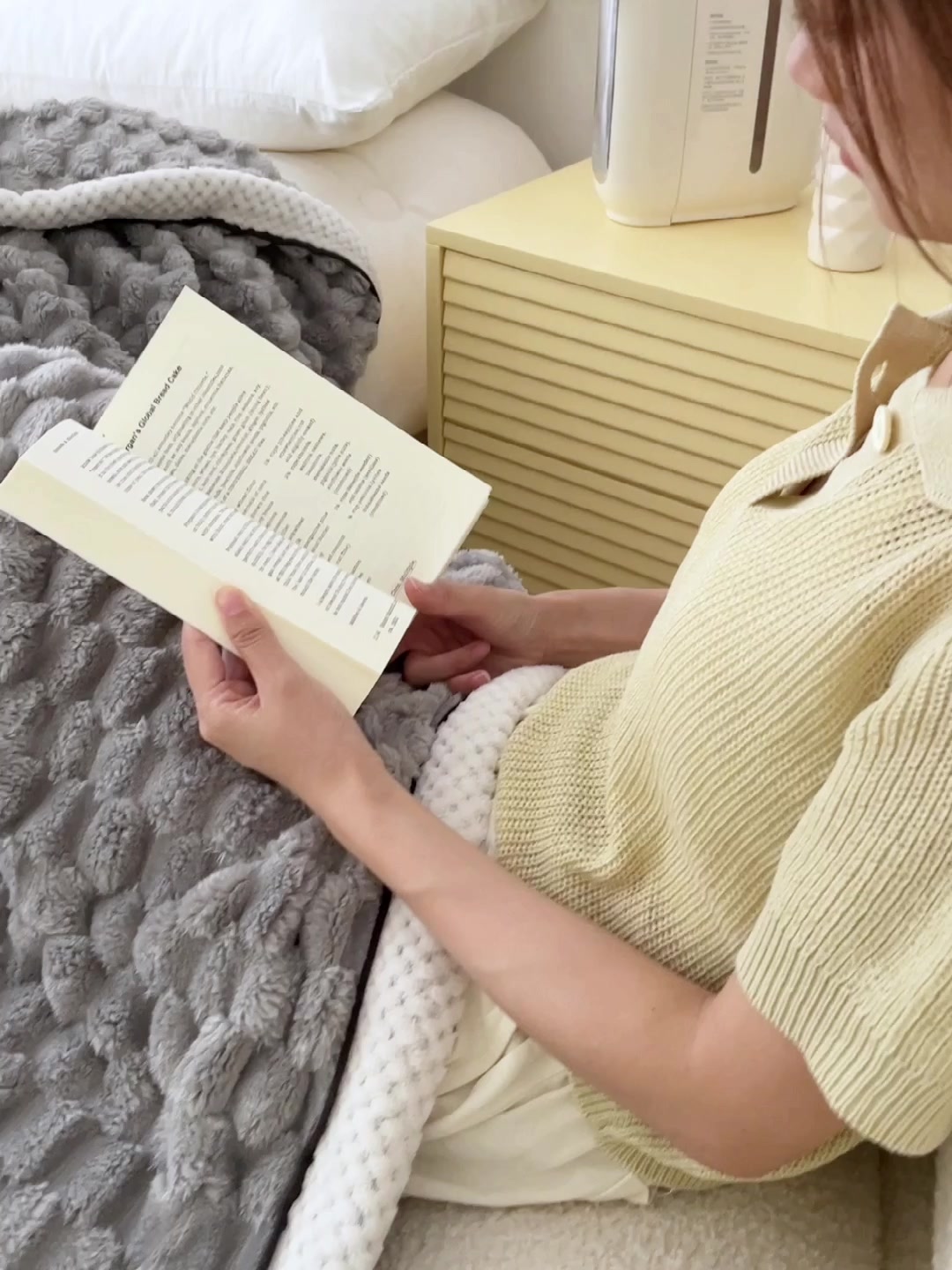 一条毯子的多重宇宙：金龟绒双面绒盖毯的社畜生存指南