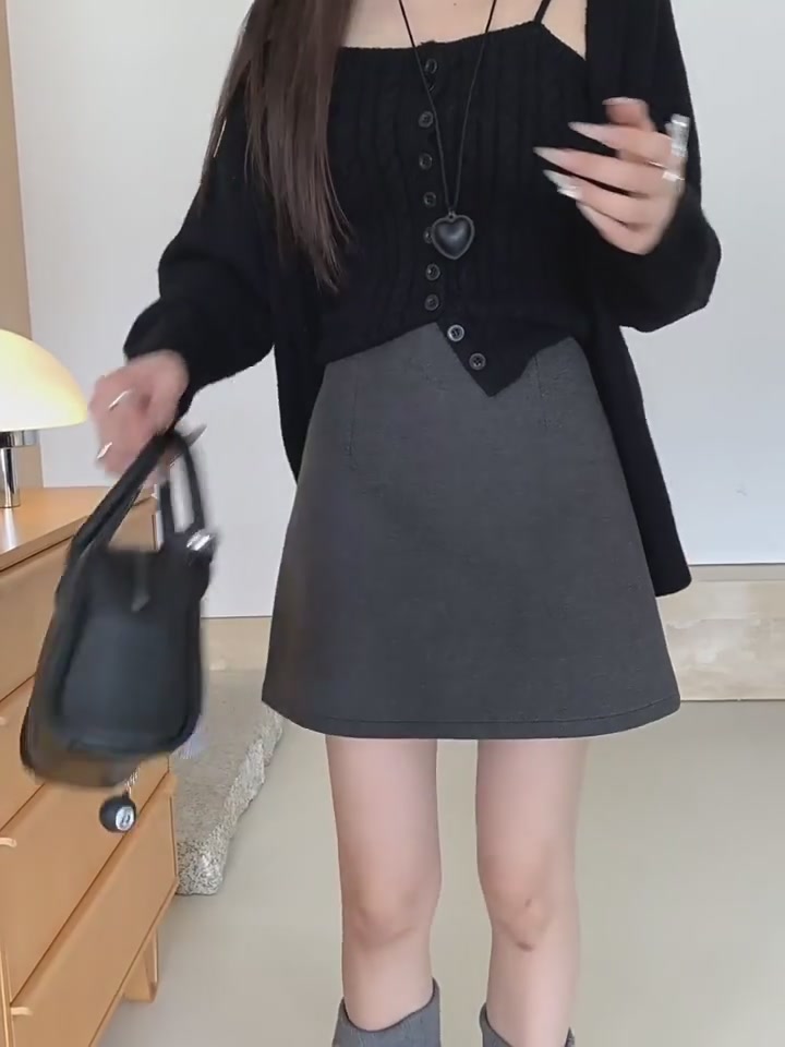 美拉德咖色半身裙，秋冬显瘦神器！气质与温度我都要！