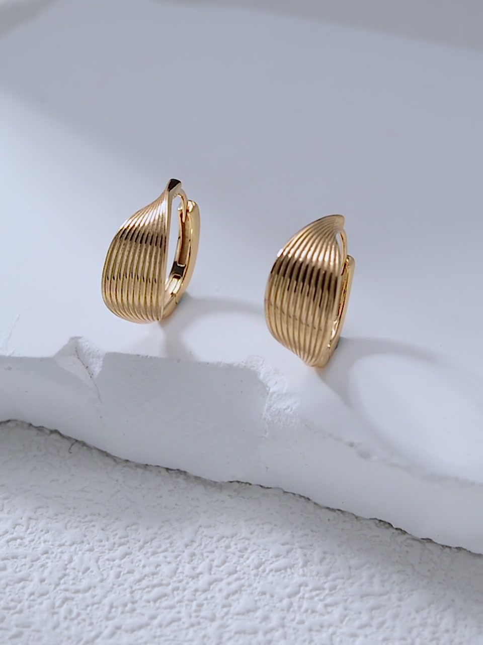 几何美学!S925银不规则耳圈,小众设计太戳我了✨