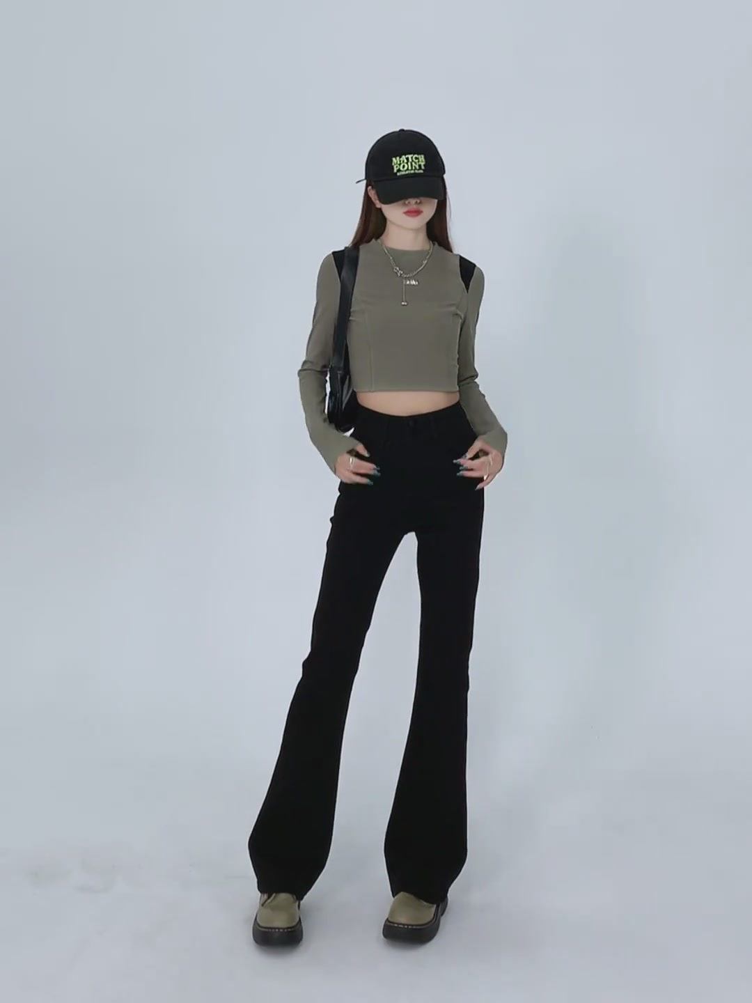 古色蓝喇叭裤，微胖女孩的显瘦神器！