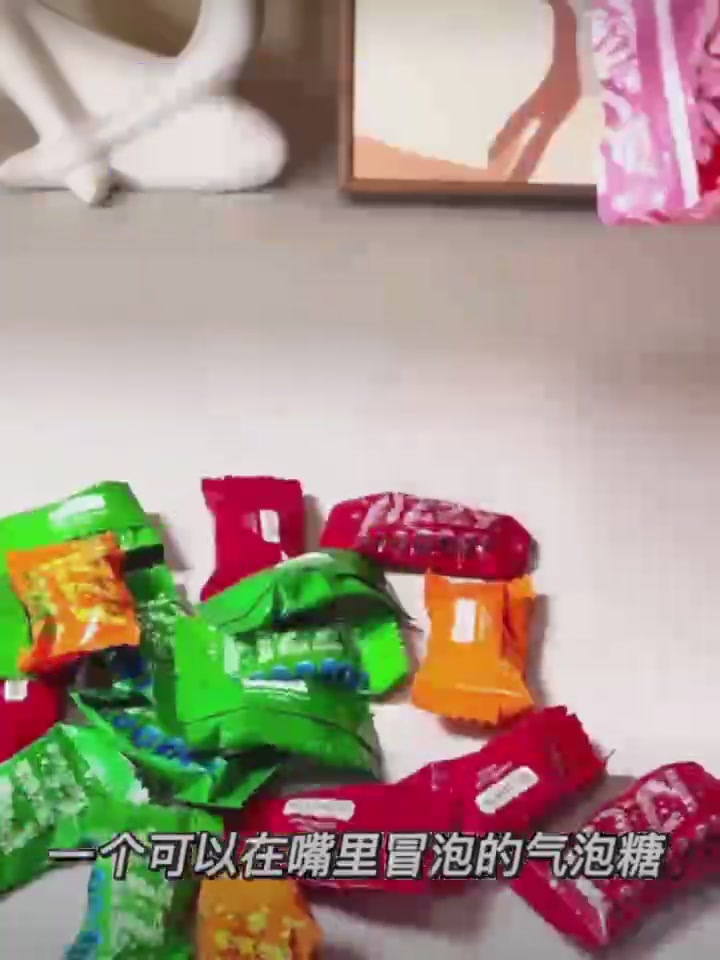 如胜ROSHEN可乐芬达雪碧汽水味糖果：一口回到童年的气泡狂欢
