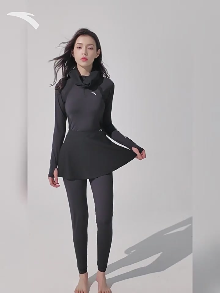 绝绝紫泳衣三件套，海边度假防晒又显白！