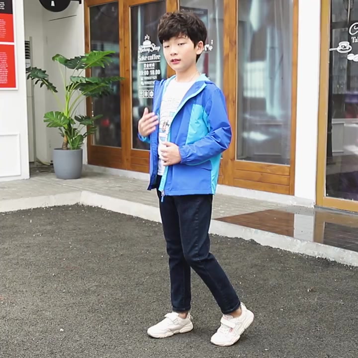 男宝秋冬必备！阿闽仔冲锋衣，防风防水还保暖，户外玩雪不怕冷❄️