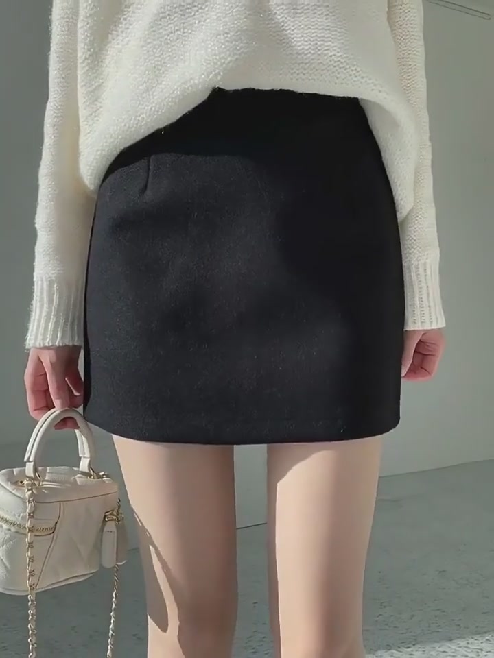 筱苮黑色毛呢短裙：小个子秋冬显瘦神器，但细节控慎入！