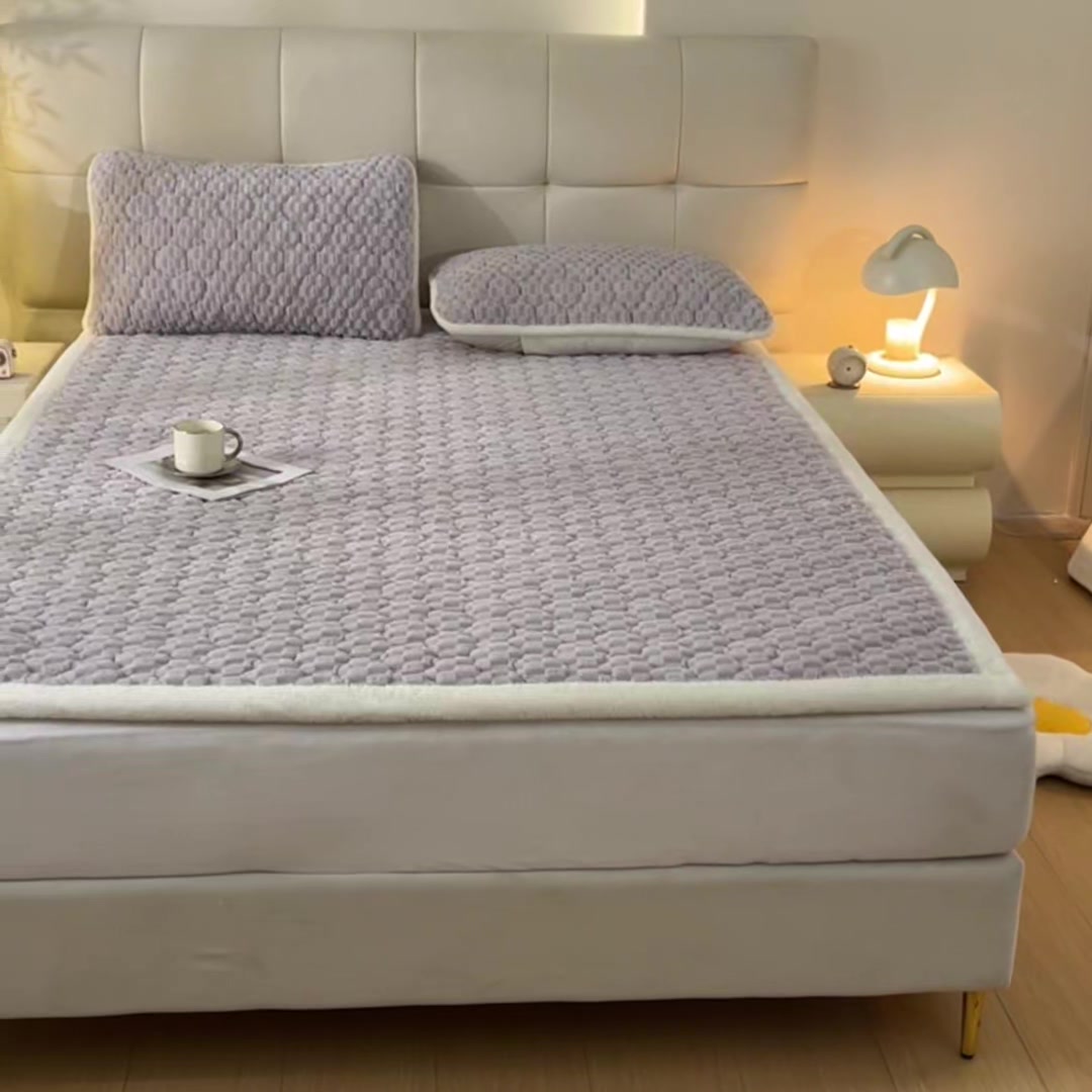 爸妈的床垫升级记：金龟绒牛奶绒床护垫，是温暖还是智商税？