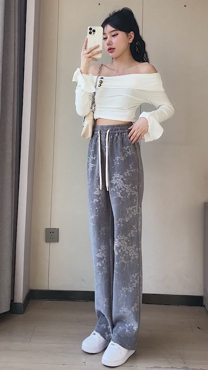 敏芮这条高腰裤,秋天穿出慵懒高级感!